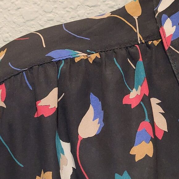 James Kenrob by Dalton Size 8 Black Floral Print Blouse Collar Button-up Cuffs - Picture 5 of 10